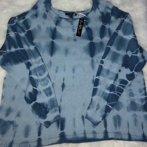 Blue tie-dye long sleeve top